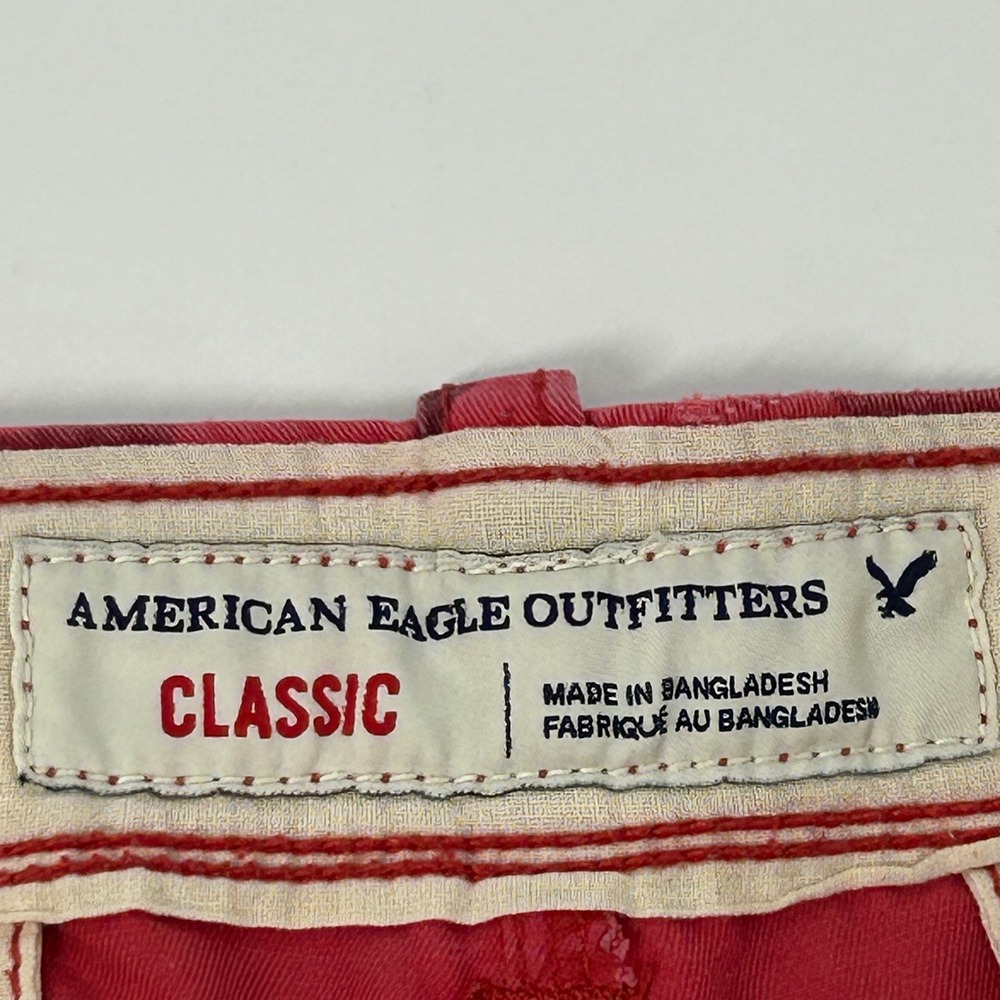 American Eagle Outfitters Cargo Shorts Men's 38 Red Camo Classic Fit - Picture 2 of 9